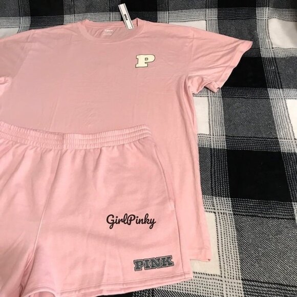 VS PINK LIMITED EDITION CAMPUS TEE & SHORT OUTFIT IN CHALK ROSE ALL SIZES - Picture 5 of 6